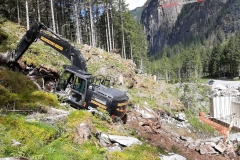 e6760b87-7d09-4fb8-9bc2-f93378d9148e