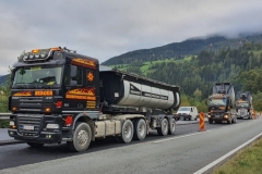 b1212288-c193-475a-af28-8db26251bd79